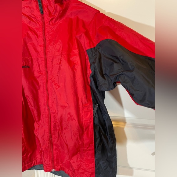 Sold 🎈 Columbia Mens waterproof packable hoodie jacket - Picture 5 of 15